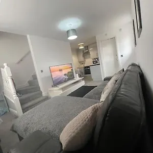 Town Centre Penthouse , Halifax United Kingdom